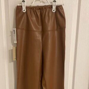 Aritzia Wilfred Daria Flare Color Congac Size M NEW